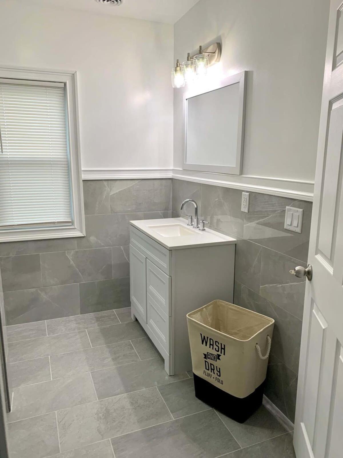 Comfy 4Br, 1 Bath Near The Falls & Casino Niagara Falls Exterior photo